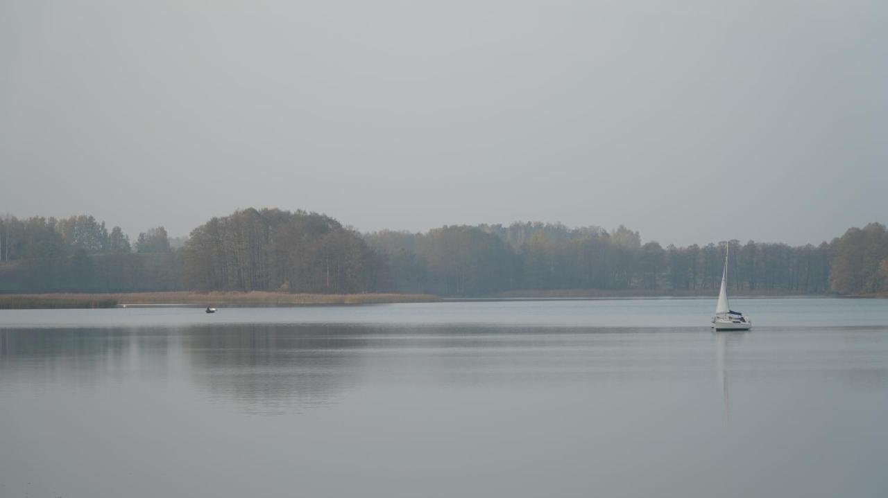 Dom Na Wodzie Nad Jeziorem Krzywe Piecki  Exterior photo